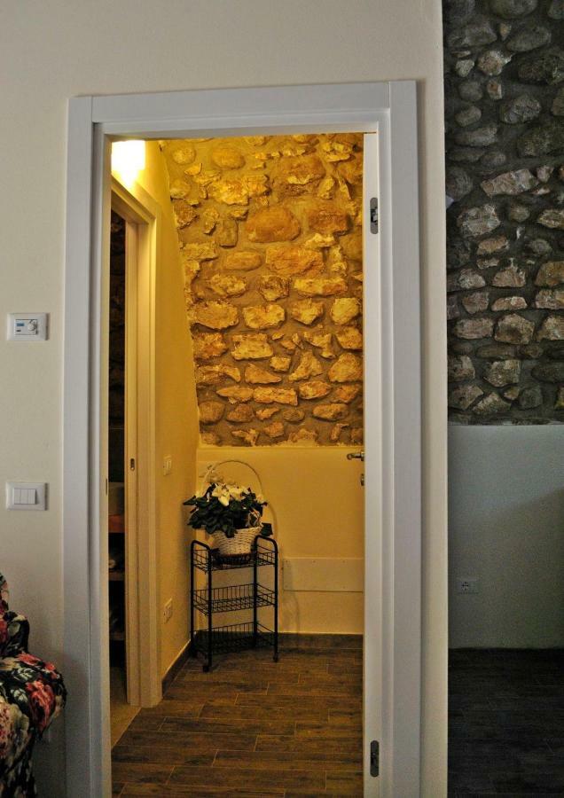 Rustico Di Charme - Le Colline Di Bardolino Villa Exterior foto
